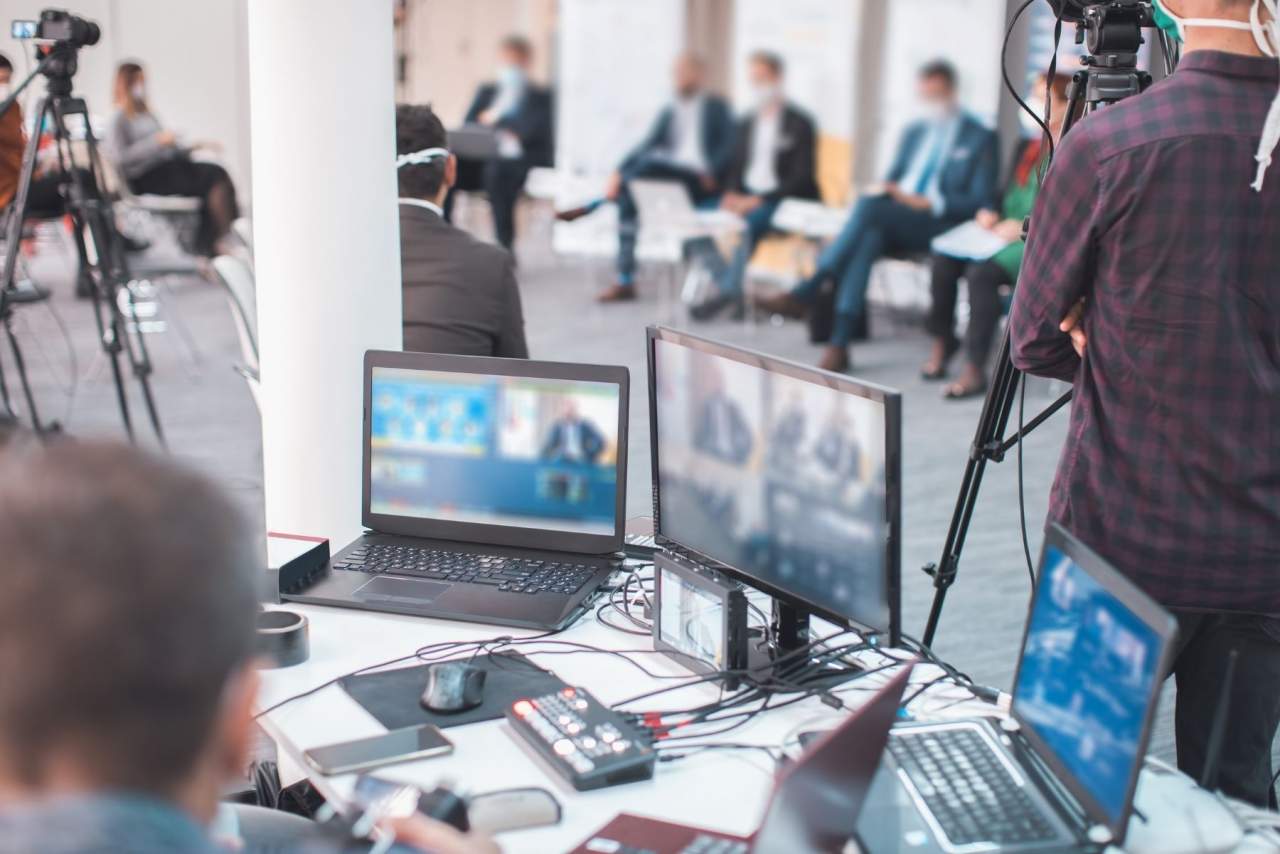 Servicio profesional de live streaming para empresas de Abcesar Group