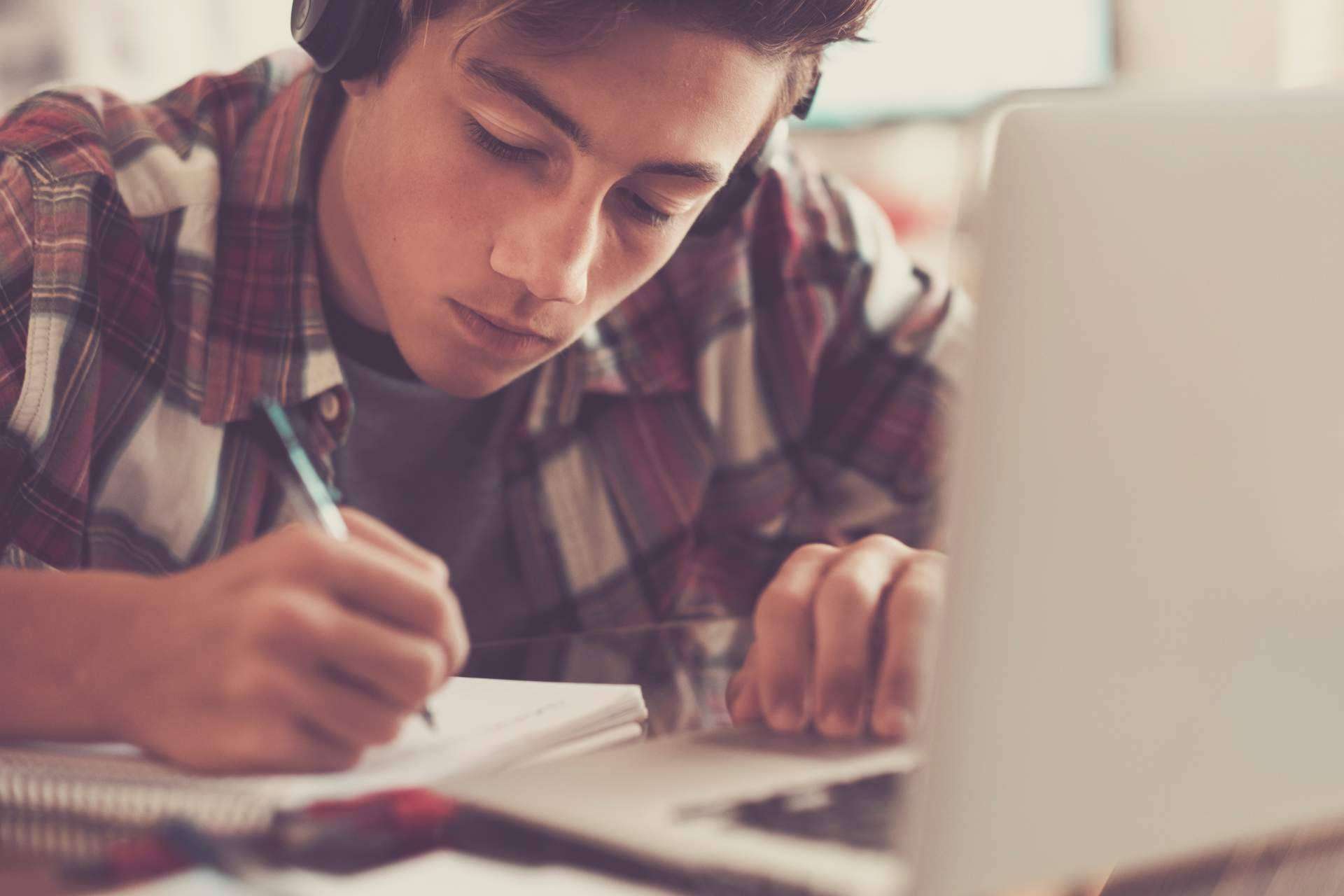 La importancia de la atención, la concentración y la memoria en el aprendizaje escolar: Técnicas de Estudio