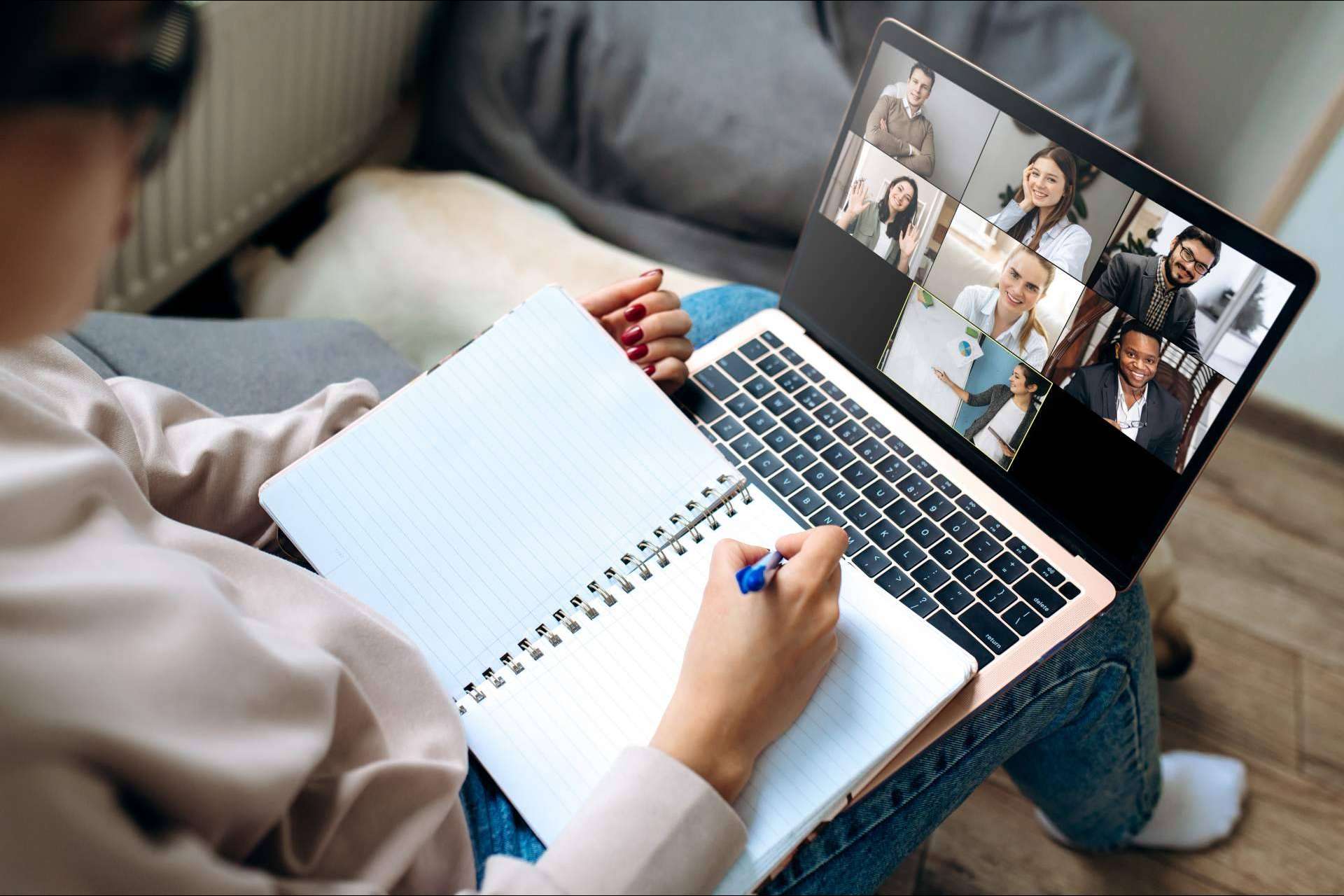 ¿Cómo y por qué realizar un propio curso online?, por Stallions Teachers