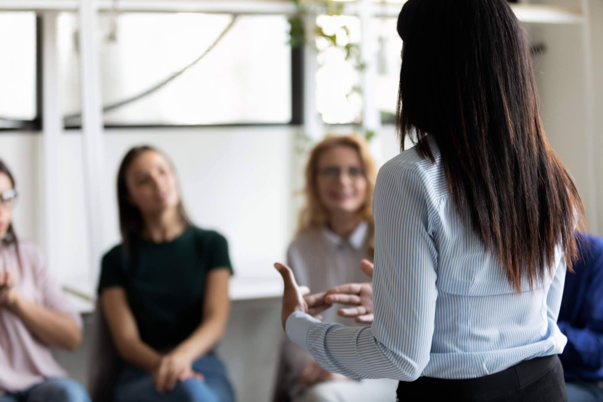 El Instituto Psicobiológico da énfasis al desarrollo del pensamiento crítico y reflexivo a través de la formación en inteligencia emocional multidisciplinar