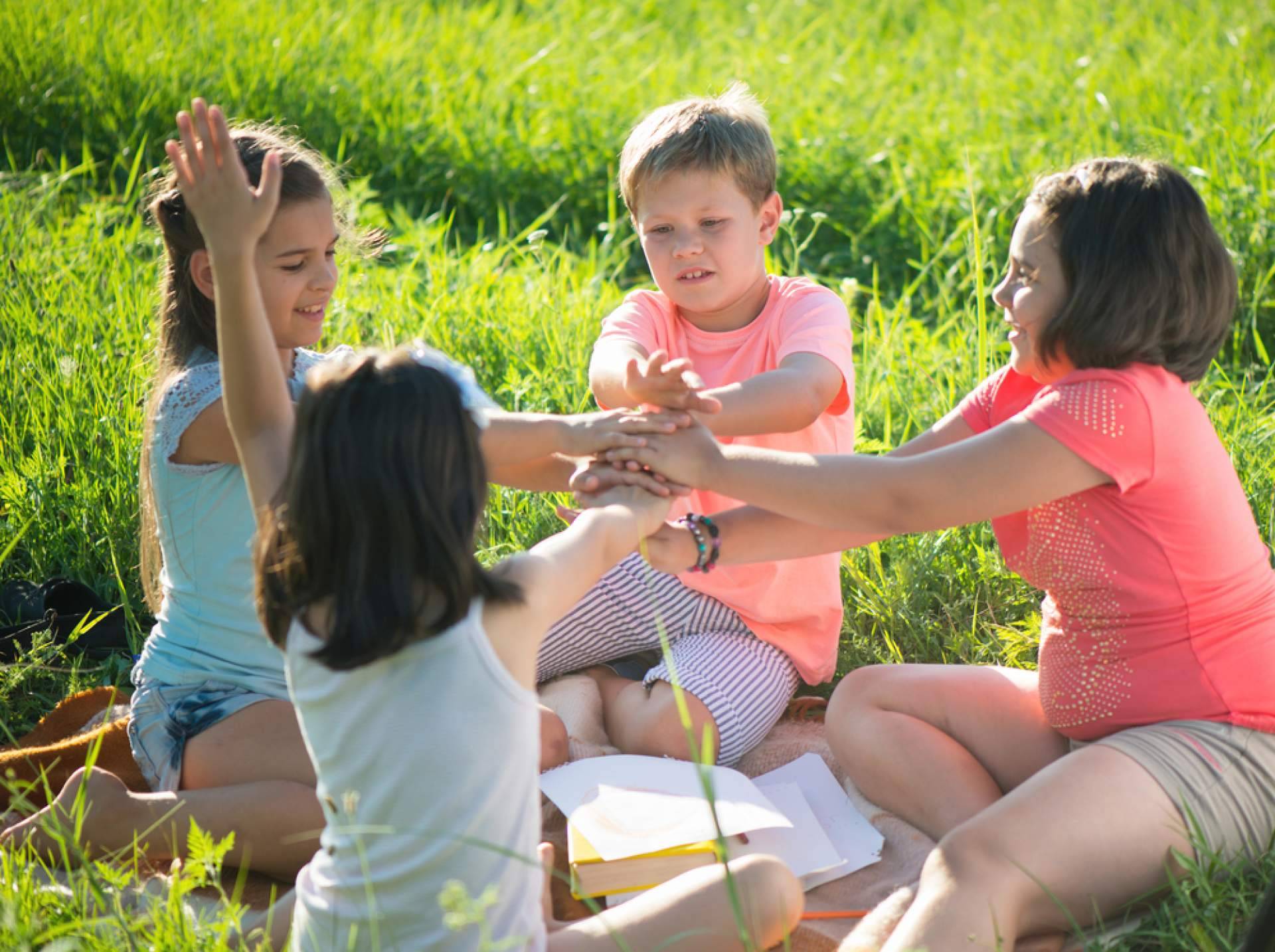 ¿Por qué es importante el juego en el desarrollo infantil?, por los campamentos multiaventura de Aventurarte