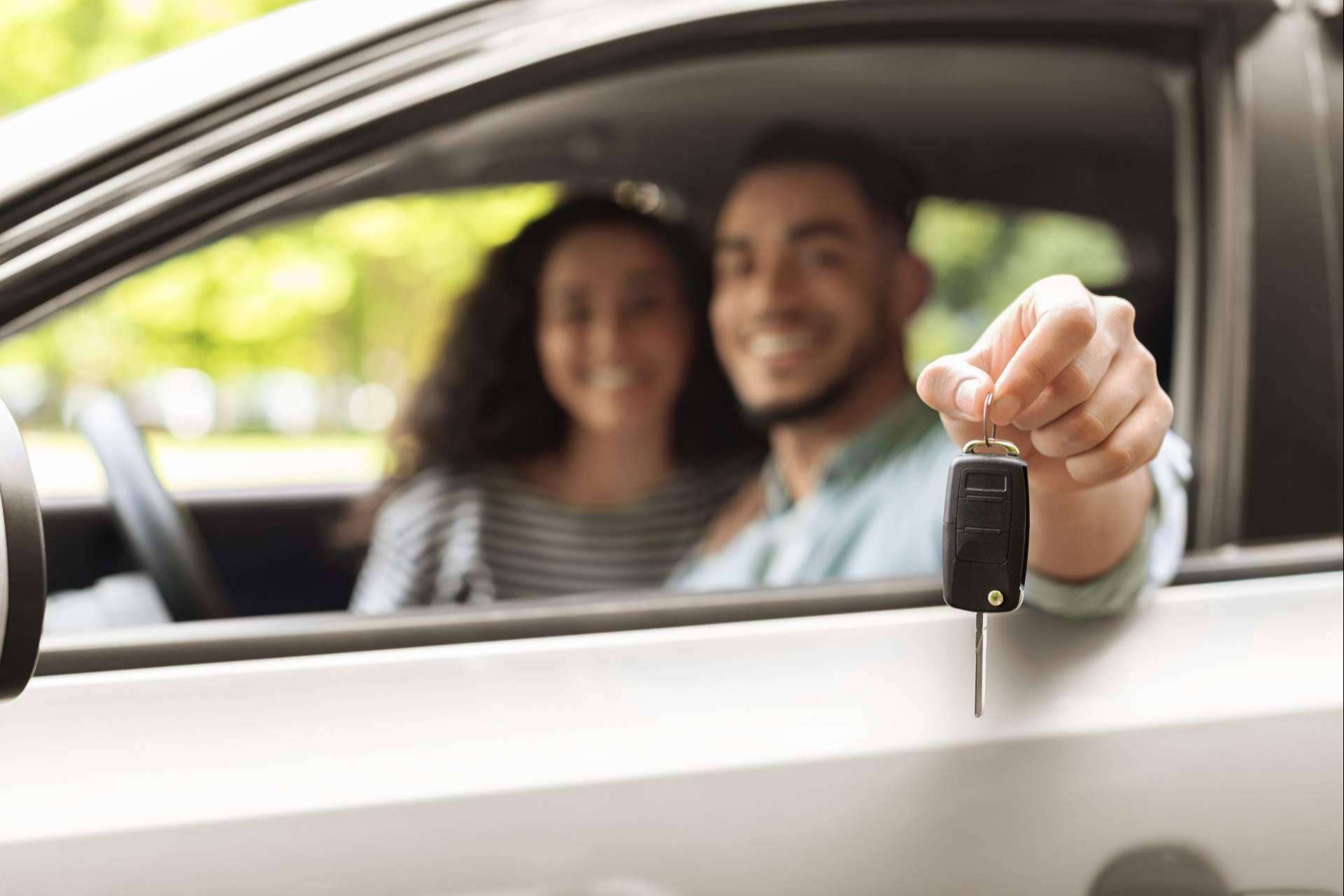 Servicio de alquiler coches baratos en Aeropuerto Alicante de la mano de Viva Cars